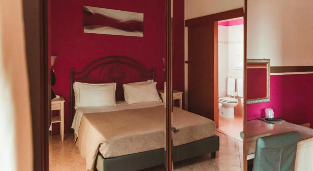 Двухместный номер Superior с балконом Hotel Benacus