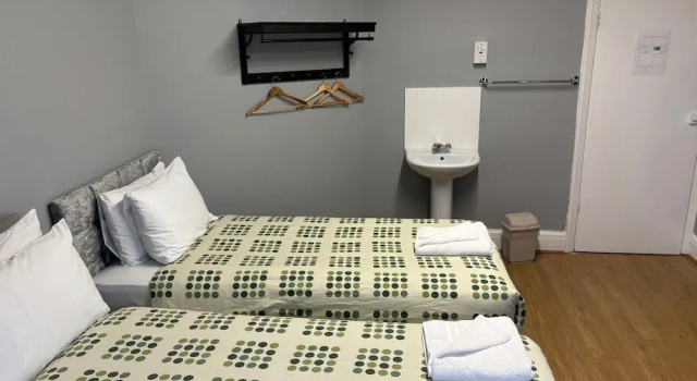 Трёхместный номер Standard Elstree Inn