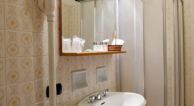 Номер Economy Hotel Carlone