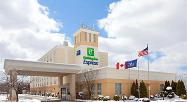 Четырёхместный номер Standard Best Western Plus Wilkes Barre-Scranton Airport Hotel