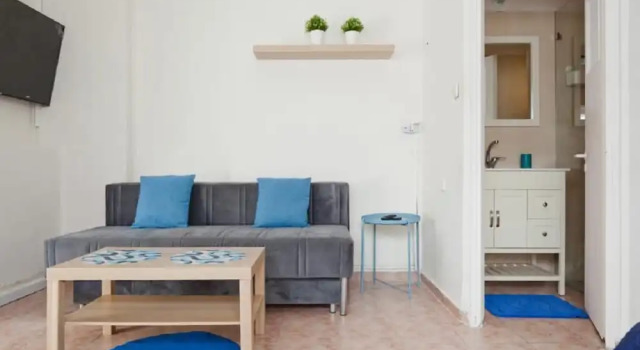 La Mer Apartement - Ground Floor, Забронировать Апартаменты/квартира Отели Тель-Авива с парковкой, рядом с Пляж Иерусалим, Парковка