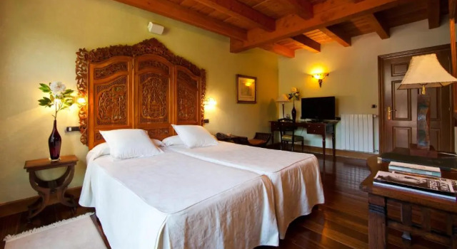 Номер Superior Hotel & Spa Etxegana