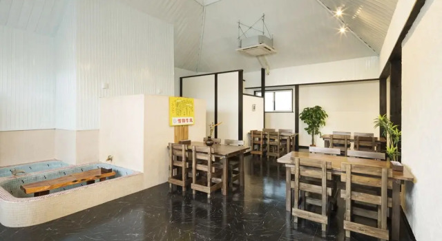 Kominka Guesthouse SENTŌ, Prenota Ostello Yakumo Hakodate