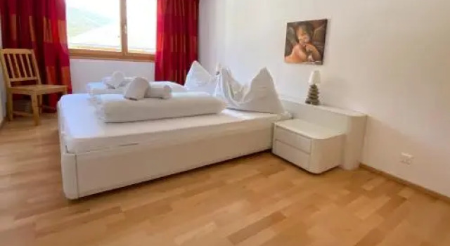 Lion Lodge, Book Hotel Hoteller i Churwalden med parkering, Parkering