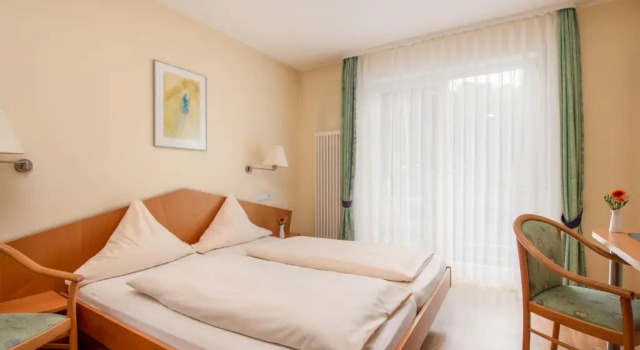 Zum Waldhorn, Reserva ahora Hotel Heidelberg 