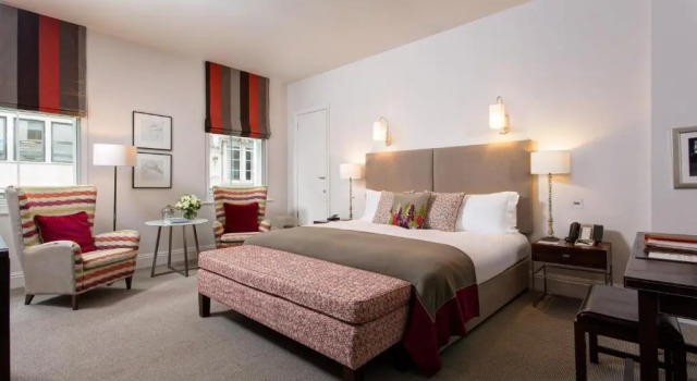 Двухместный номер Superior Browns Hotel, a Rocco Forte Hotel