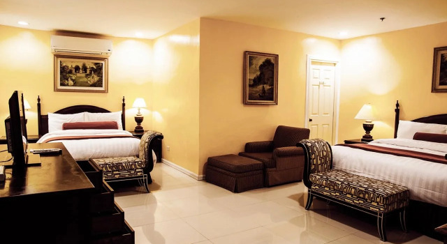 Dreamwave Hotel Santiago, Prenota Hotel  