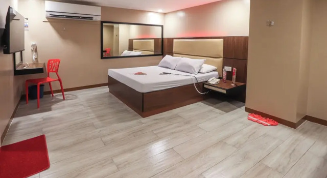 Номер Executive Hotel Sogo Baclaran