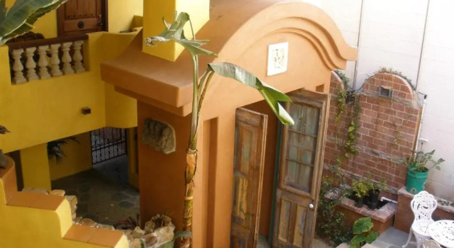 Люкс Secret Garden Inn