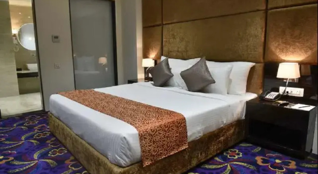Люкс Standard Pride Hotel & Convention Centre Indore