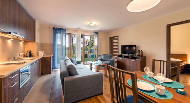 Apartamenty Apartinfo Rozewie SPA, Varaa Lomakeskus Hotellit Pommeri pysäköinnillä, Pysäköinti