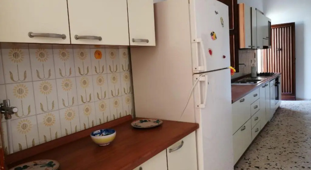 Коттедж с 3 комнатами Casa Lisa a due passi dal mare con ampio giardino