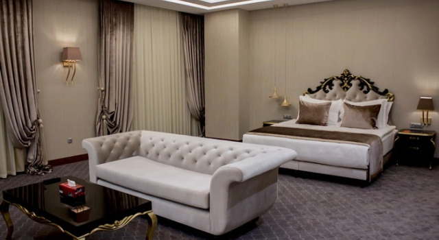 Kaya Laleh Park Hotel, Prenota Hotel Tabriz Iran