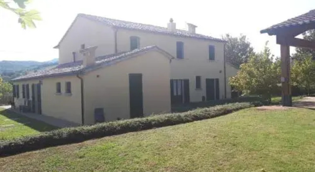 Locanda Valpietro, Rezervovat Hotel Urbania 