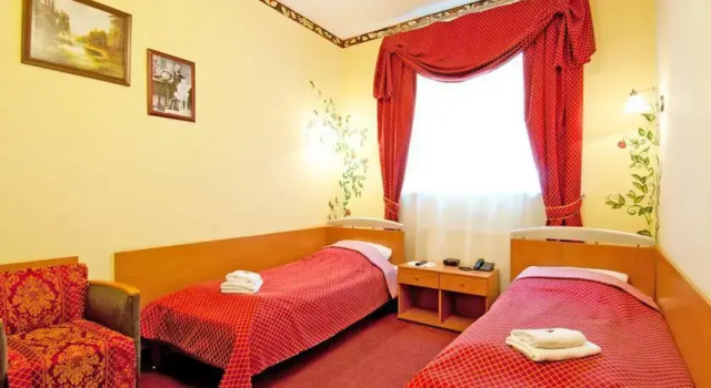 Hotel Trylogia