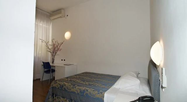 Номер Standard Hotel Mediterraneo