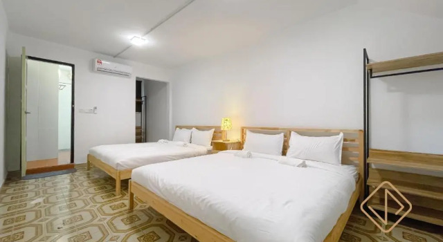 R Private Club House By Verve (14 Pax) EECH 72