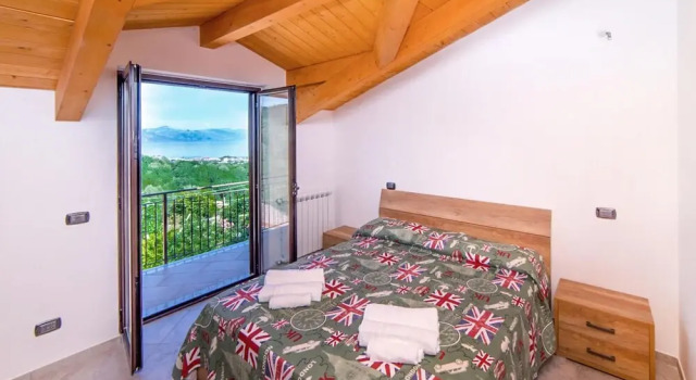 Beautiful Apartment in Policastro Bussentino With 3 Bedrooms and Wifi, Buchen Sie Ferienwohnung Policastro Bussentino 