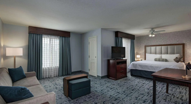 Люкс Homewood Suites by Hilton Fort Collins