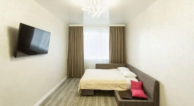 Apartment Voskresenska 18 , Парковые Озера, Buchen Sie Ferienwohnung Dniprovskyj Kiew