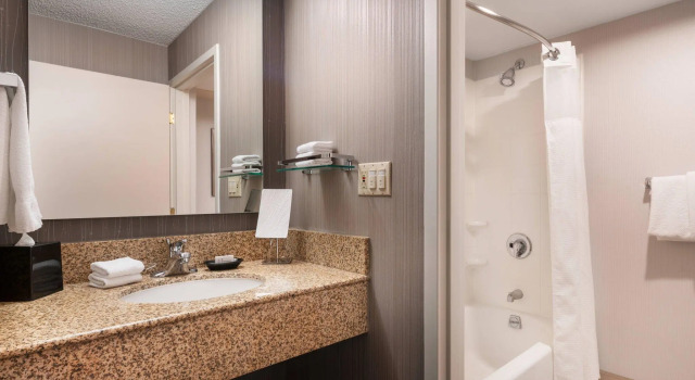 Четырёхместный номер Standard Courtyard Novato Marin/Sonoma