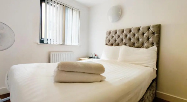 Accommodation Bradford, Забронировать Отель Брэдфорд Западный Йоркшир, рядом с Брэдфордский музей полиции