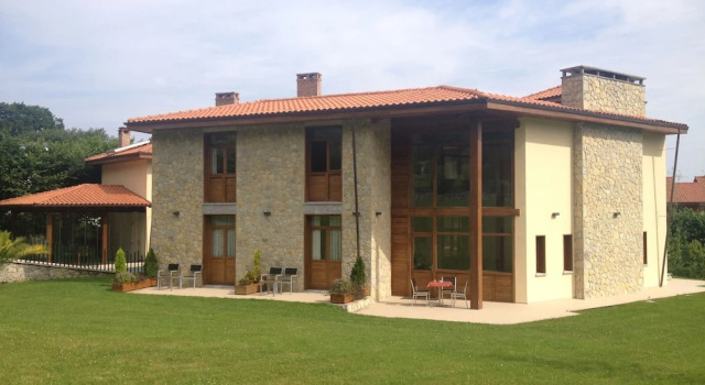 La QuintaEsencia, Boek Hotel Llanes 