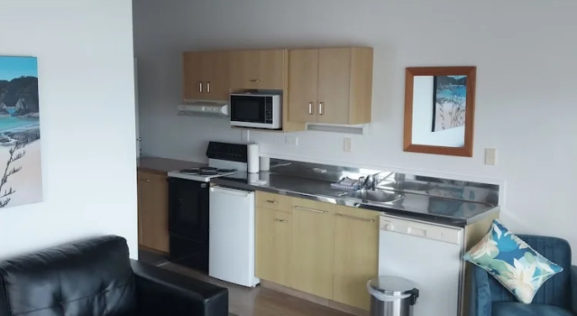 Апартаменты с видом на залив Bayview Motel
