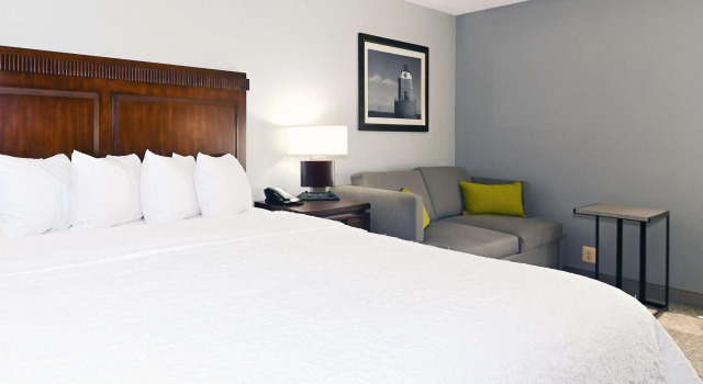 Hampton Inn Lexington Park, Забронировать Отель Лексингтон-Парк Мэриленд, рядом с Авиабаза ВМС США «Патаксент»