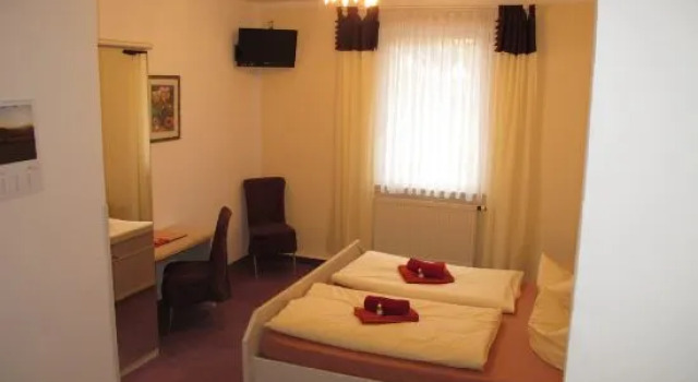 Hotel Kastanienhof, Rezervovat Hotel Masserberg Rennsteig