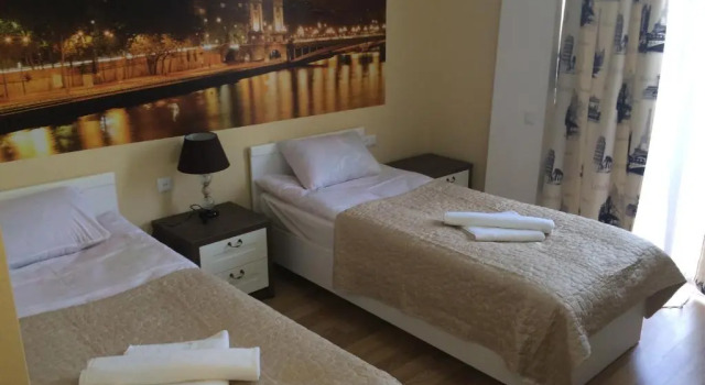 Двухместный номер Standard с балконом Renaissance Hotel Tbilisi