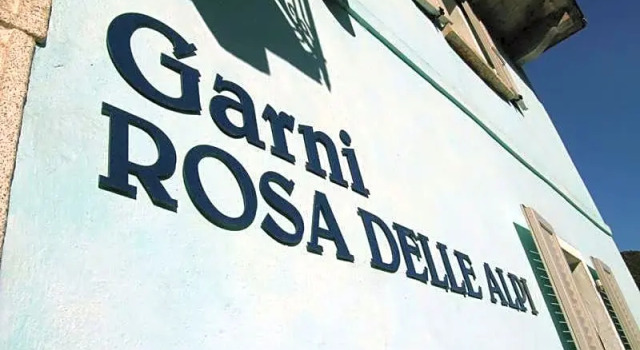 Garni Rosa Delle Alpi, Забронировать Отель Гордола Piano di Magadino