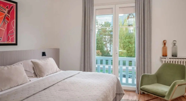 Коттедж Large Chic Stylish Villa Superb Garden