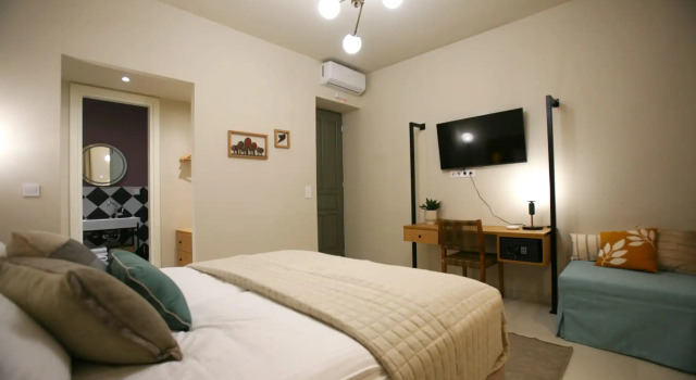 Living Yard Acropolis, Забронировать Отель Неос-Космос Афины, рядом с Театр Алики