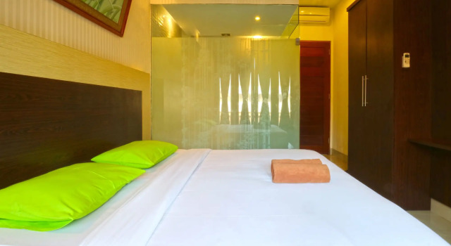 D'Astri Guesthouse Sanur RedPartner, Rezervovat Hotel Hotely v Bali s bazénem, Bazén