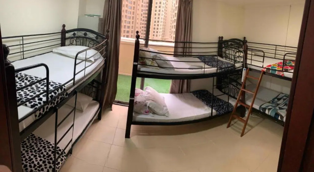 Кровать в общем номере Bollywood Beach Hostel