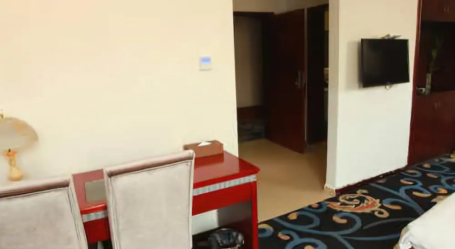 Longxiang Hotel