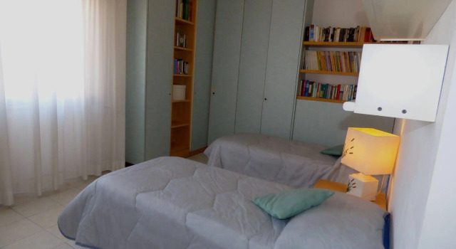 Villa Milano Laghi - Il Giardino Fiorito B&B