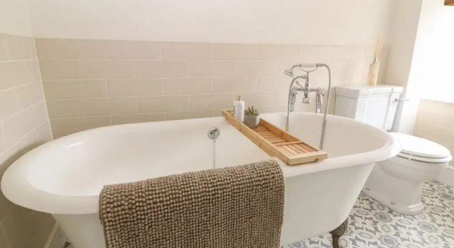 Tuesday Cottage, Забронировать Дом для отпуска Коттеджи Котсуолда, Коттедж