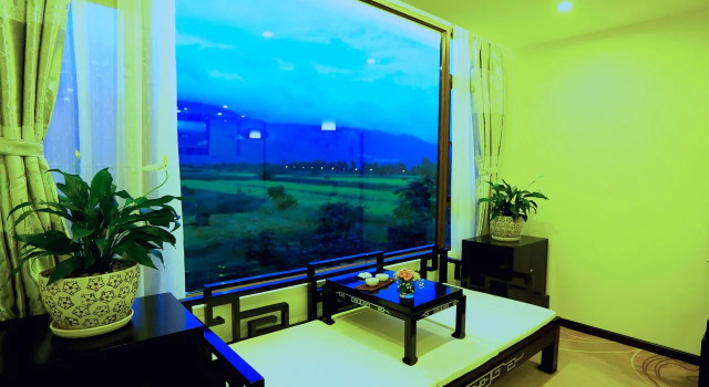 Huamei Club Lijiang, Prenota Hotel Hotel a Lijiang con parcheggio, Parcheggio