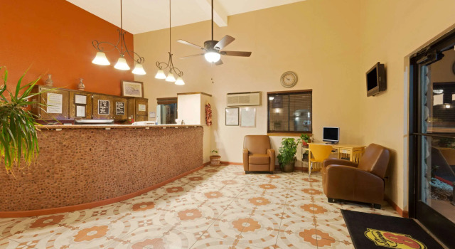 Super 8 by Wyndham Las Cruces/White Sands Area, Rezervasyon Otel Las Cruces Yeni Meksika