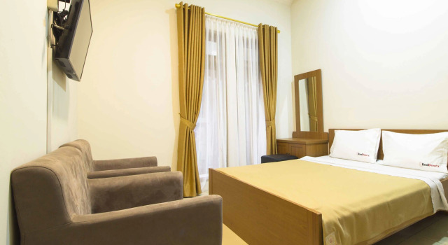 RedDoorz @ Gegerkalong Hilir, Rezervasyon Otel Bandung Kidul Bandung