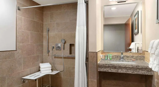 Номер Standard Wyndham Garden State College