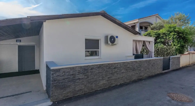 Holiday home Bukal, Забронировать Дом для отпуска Виллы Zadar Islands, Вилла