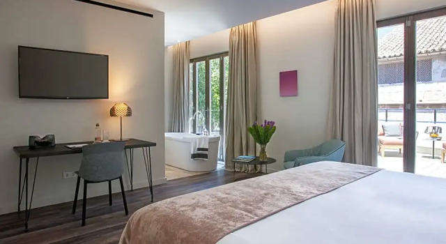 Двухместный полулюкс Sant Jaume Design Hotel