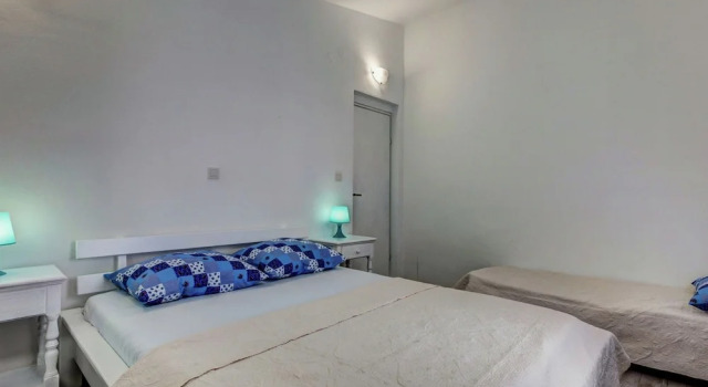 Spacious Holiday Home in Podstrana With Terrace, Забронировать Отель Отели Подстраны 3 звезды, рядом с Частный Пляж «Апартмани Лена», 3*