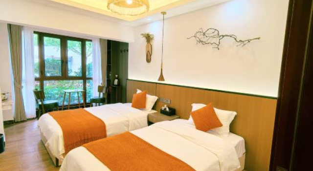 Семейный люкс Qingyangju Villa | Classical Woodwork & Light Shadow Space, Family Art Resort