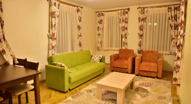 Spil Orman Koskleri, Book Hotel Yunus Emre Tyrkiet