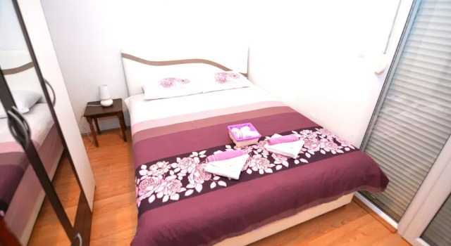 Holiday Homes & Bungalows Povija, Забронировать Дом для отпуска Повия Никшич