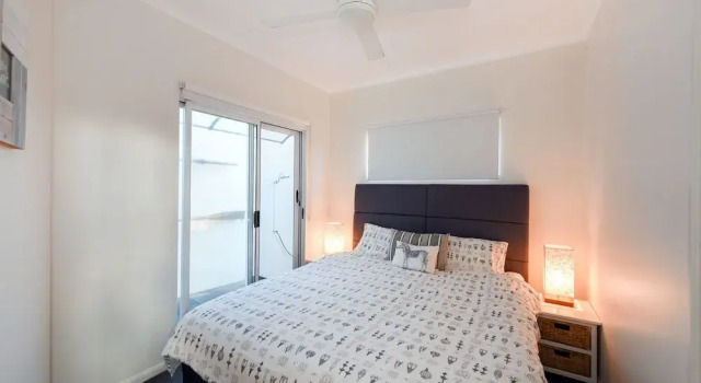 Seamistral - 1/21 Oriole Avenue, Book Hotel Peregian Beach Noosa